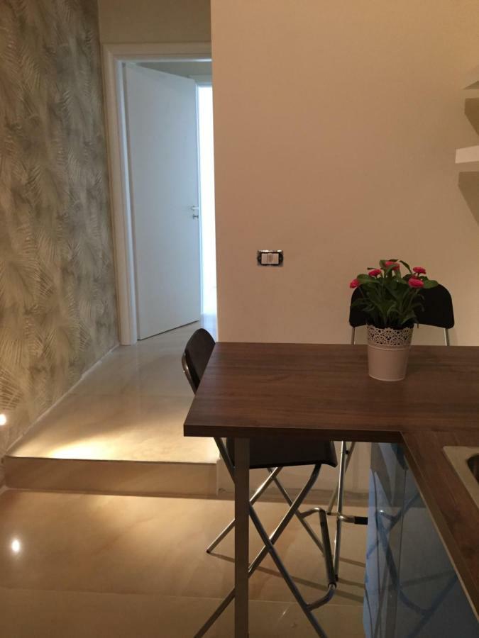 Aquila House